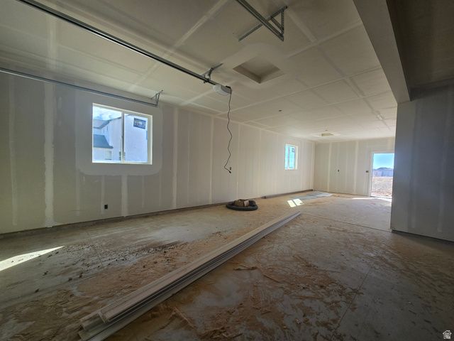 1651 W ROSS RD, Syracuse, UT 84075