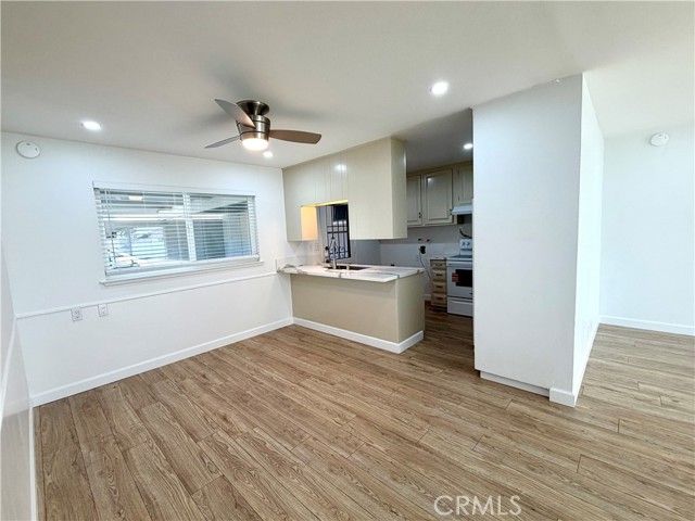 659 S Indian Hill, Claremont, CA 91711