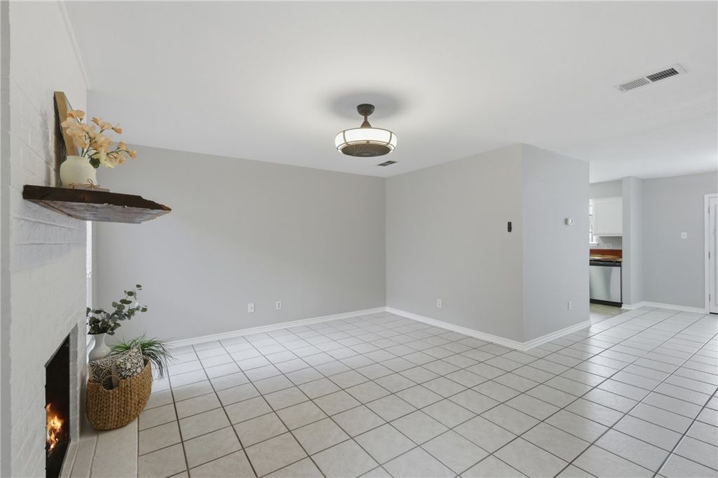 1904 Dartmouth Street R6, College Station, TX 77840 — photo 3