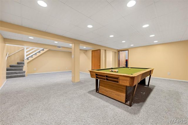 2045 Teakwood Manor Drive, Florissant, MO 63031