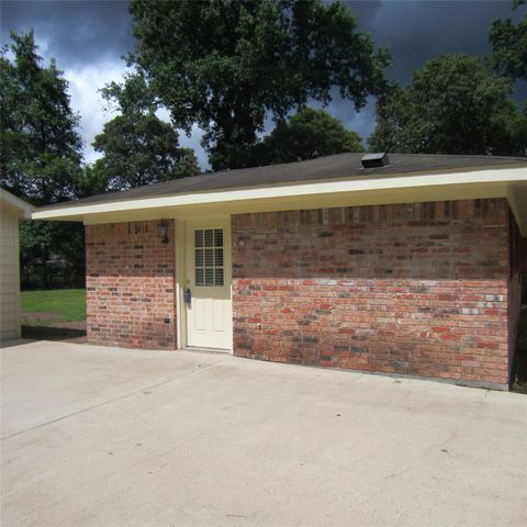 18675 Ferne Drive, Porter, TX 77365