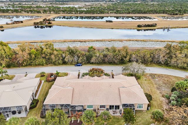 272 NW Broken Oak Trail, Jensen Beach, FL 34957