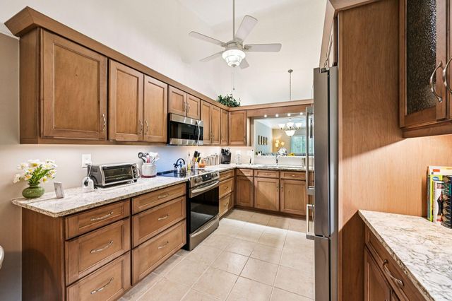 272 NW Broken Oak Trail, Jensen Beach, FL 34957