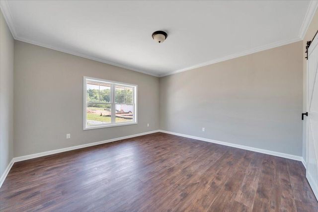 320 Windsor Castle DR, Moneta, VA 24121