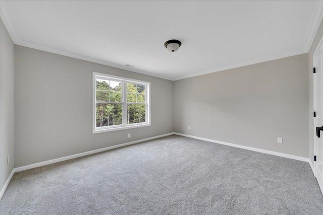 320 Windsor Castle DR, Moneta, VA 24121
