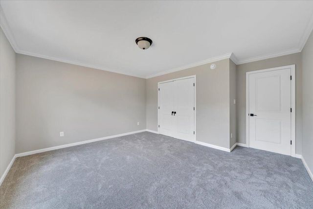 320 Windsor Castle DR, Moneta, VA 24121