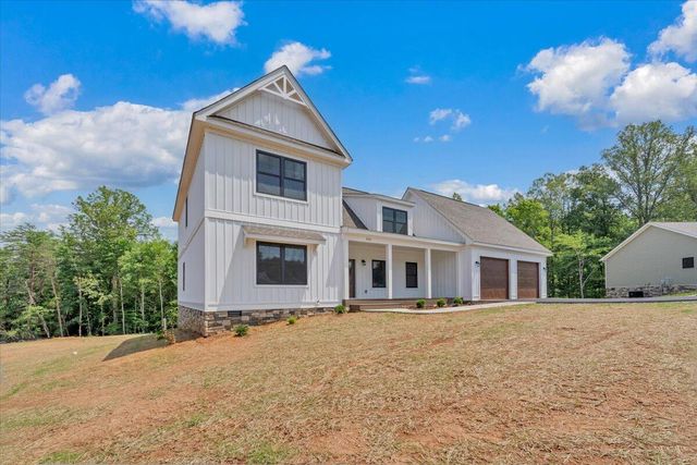 320 Windsor Castle DR, Moneta, VA 24121