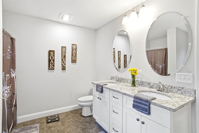 84 Juniper Circle, Auburn, NH 03032