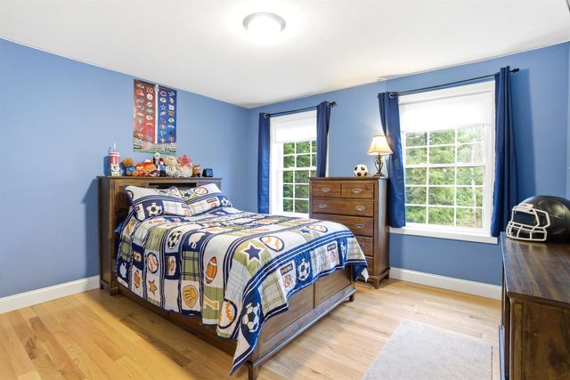 84 Juniper Circle, Auburn, NH 03032