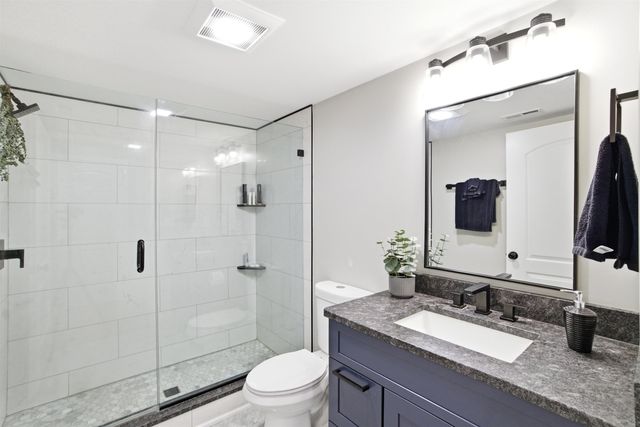 84 Juniper Circle, Auburn, NH 03032