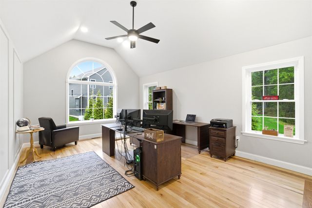 84 Juniper Circle, Auburn, NH 03032