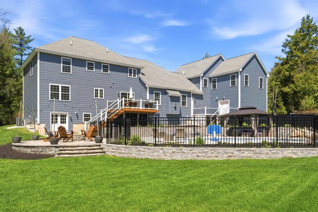 84 Juniper Circle, Auburn, NH 03032
