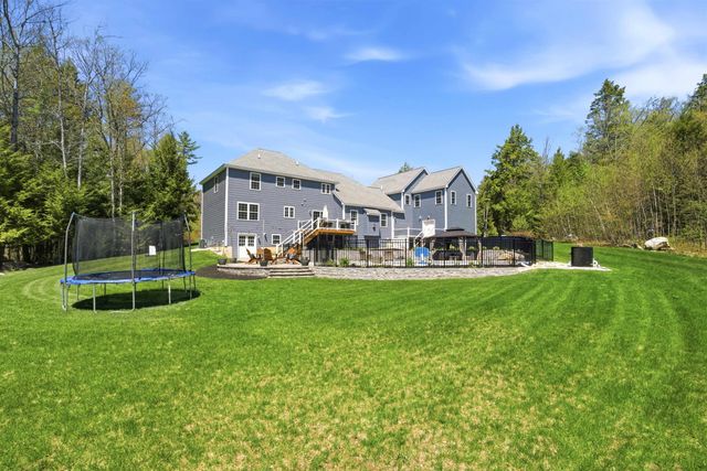 84 Juniper Circle, Auburn, NH 03032