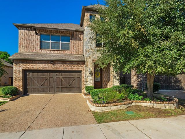 3809 S Brookridge Court, Bedford, TX 76021