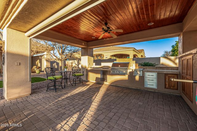 18025 W MONTEBELLO Avenue, Litchfield Park, AZ 85340