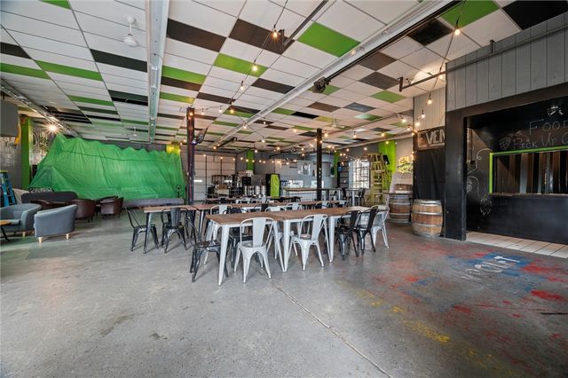 138 S Market St, New Wilmington Boro, PA 16142