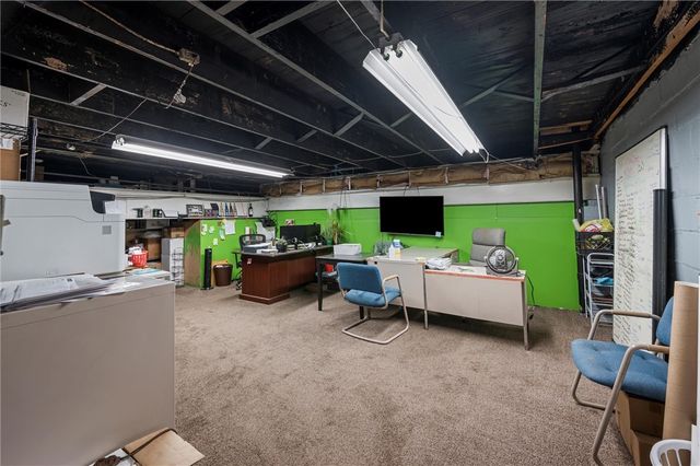 138 S Market St, New Wilmington Boro, PA 16142