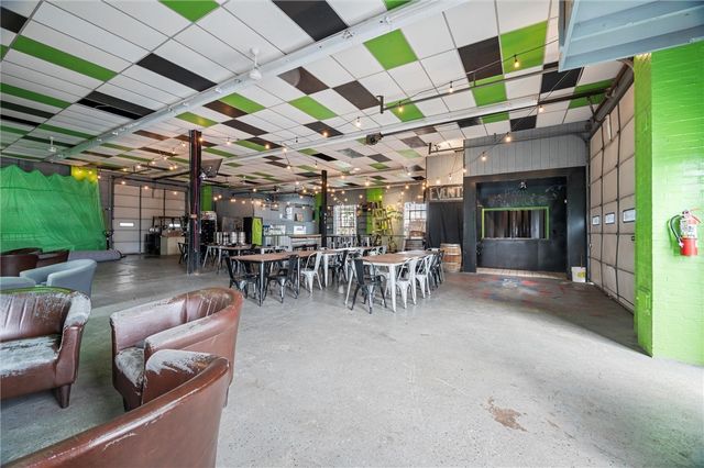 138 S Market St, New Wilmington Boro, PA 16142