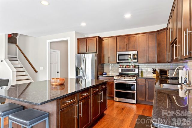 22 Tudor Way, Black Mountain, NC 28711