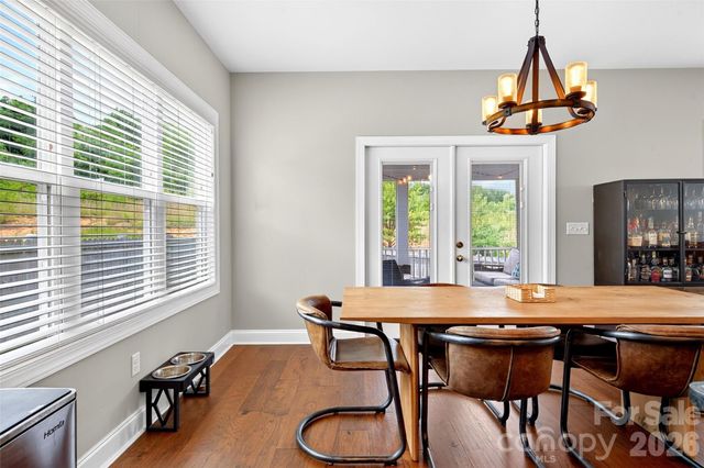 22 Tudor Way, Black Mountain, NC 28711