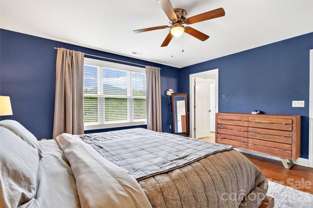 22 Tudor Way, Black Mountain, NC 28711