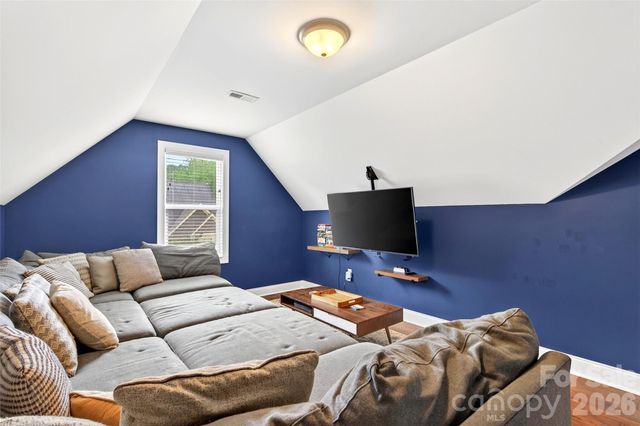 22 Tudor Way, Black Mountain, NC 28711
