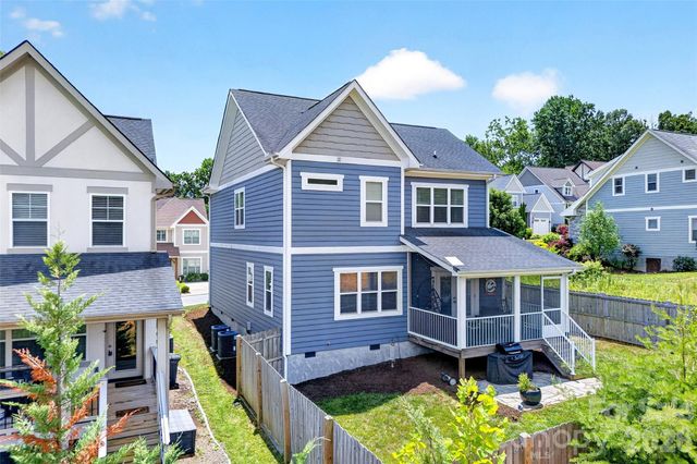 22 Tudor Way, Black Mountain, NC 28711