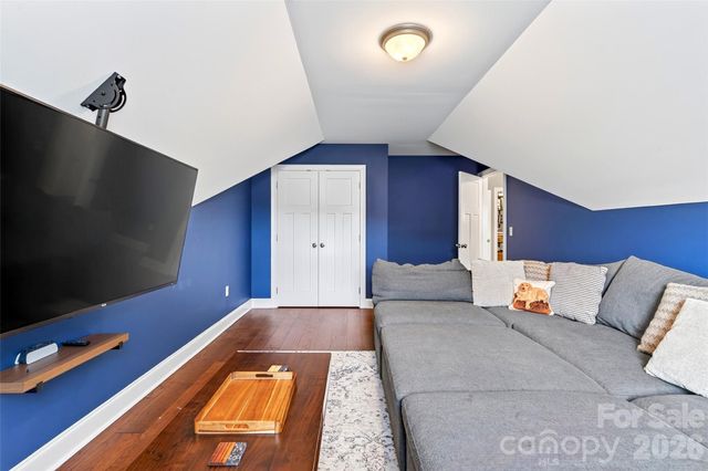 22 Tudor Way, Black Mountain, NC 28711