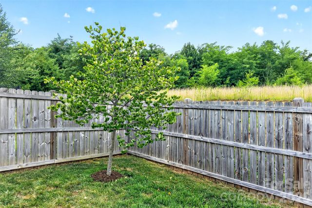 22 Tudor Way, Black Mountain, NC 28711