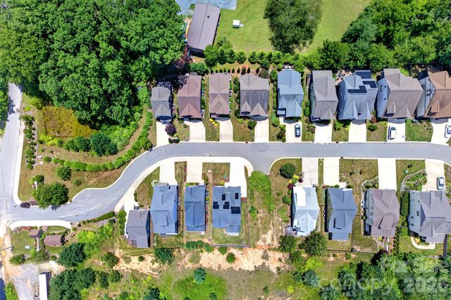 22 Tudor Way, Black Mountain, NC 28711