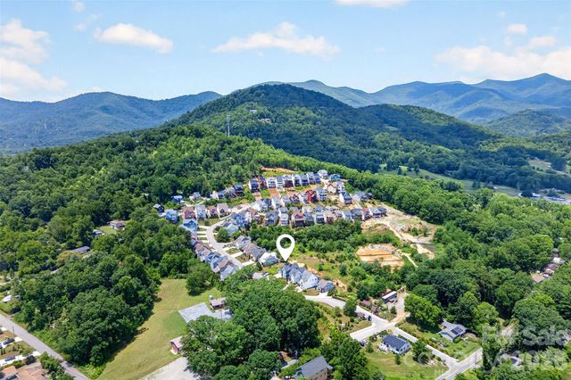 22 Tudor Way, Black Mountain, NC 28711