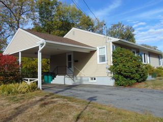 465 Franklin Road, Fitchburg, MA 01420