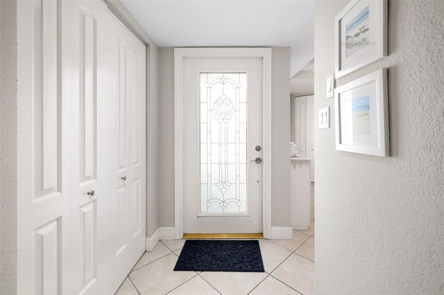 1770 BENJAMIN FRANKLIN DRIVE 203, Sarasota, FL 34236