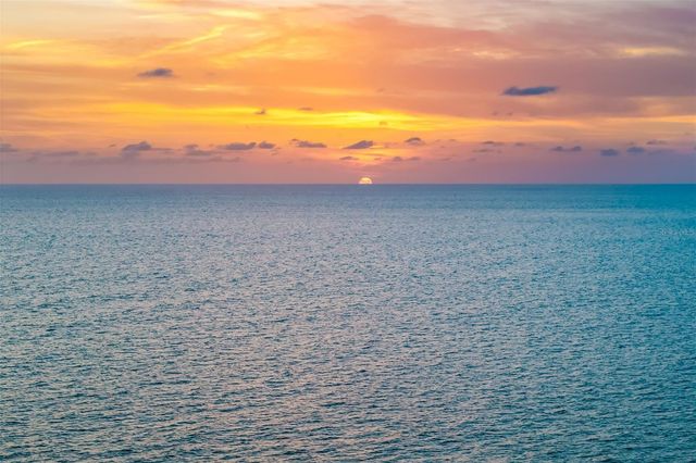 1770 BENJAMIN FRANKLIN DRIVE 203, Sarasota, FL 34236