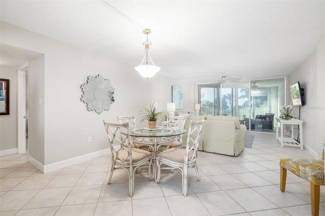 1770 BENJAMIN FRANKLIN DRIVE 203, Sarasota, FL 34236