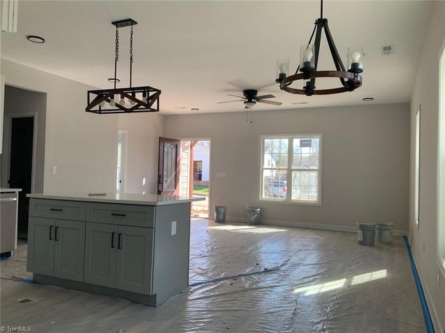 2802 Merryweather Road, Greensboro, NC 27407