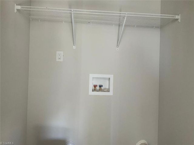 2802 Merryweather Road, Greensboro, NC 27407