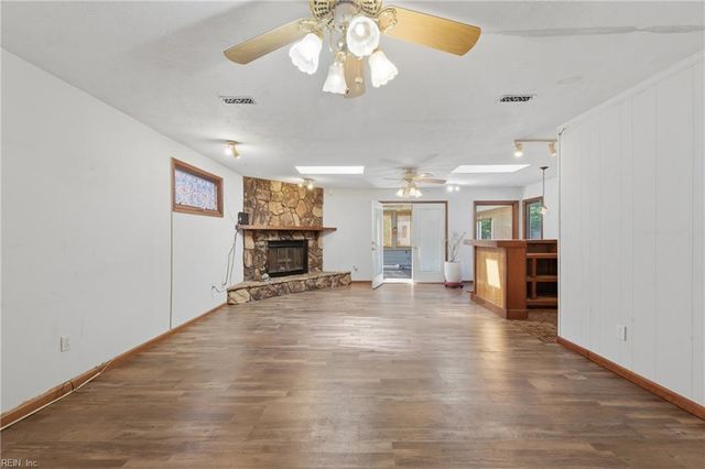 89 Saint Croix DR, Newport News, VA 23602