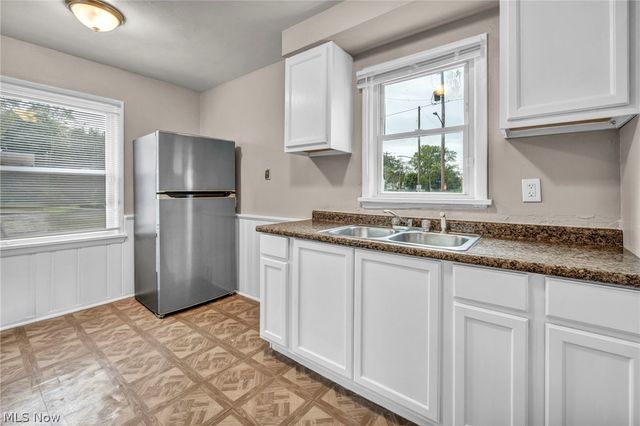 10212 Benham Avenue, Cleveland, OH 44105