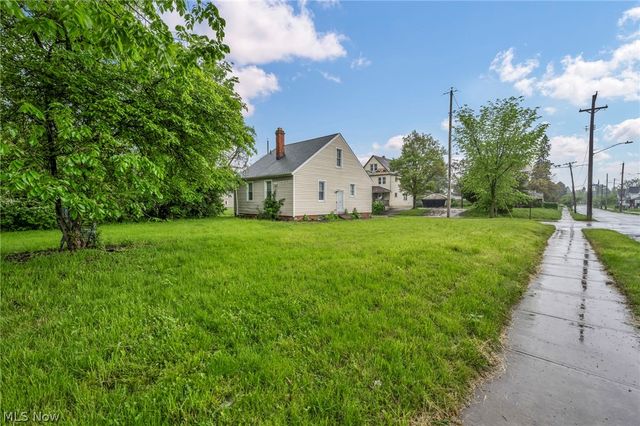 10212 Benham Avenue, Cleveland, OH 44105