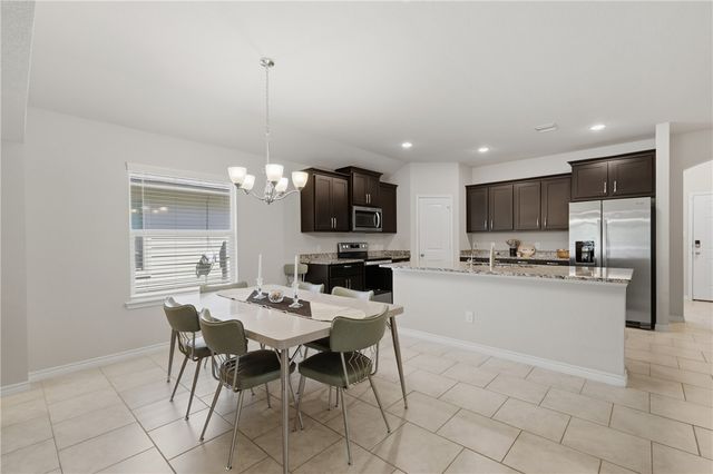 1943 Thorndyke Lane, Bryan, TX 77807