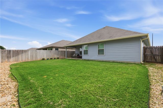 1943 Thorndyke Lane, Bryan, TX 77807