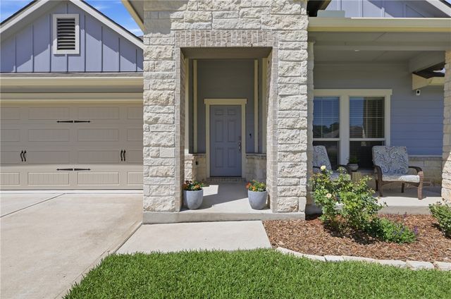 1943 Thorndyke Lane, Bryan, TX 77807