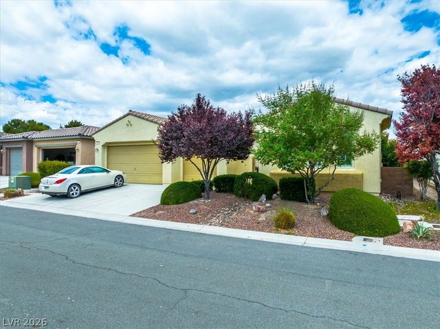 4725 Santa Fiora Street, Pahrump, NV 89061