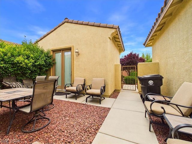 4725 Santa Fiora Street, Pahrump, NV 89061