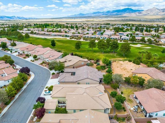 4725 Santa Fiora Street, Pahrump, NV 89061