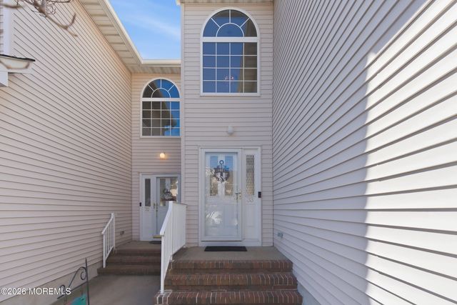 33 Coastal Drive, Neptune City, NJ 07753