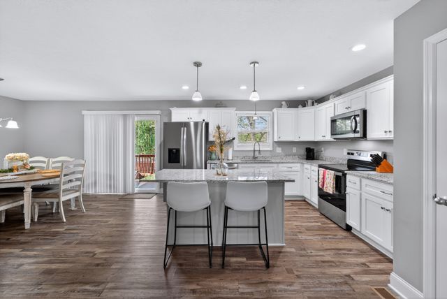 961 Fairlane Dr, Lewisburg, TN 37091