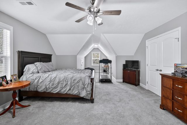 961 Fairlane Dr, Lewisburg, TN 37091