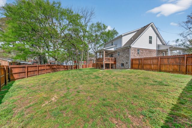 961 Fairlane Dr, Lewisburg, TN 37091